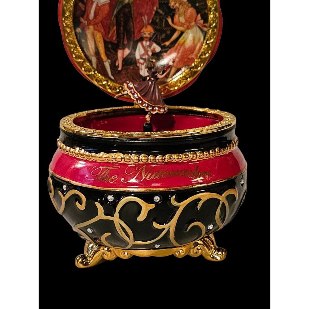 Bradford Exchange Clara and The Nutcracker Dance of Sugar Plum Fairy Music Box - Picture 10 of 12